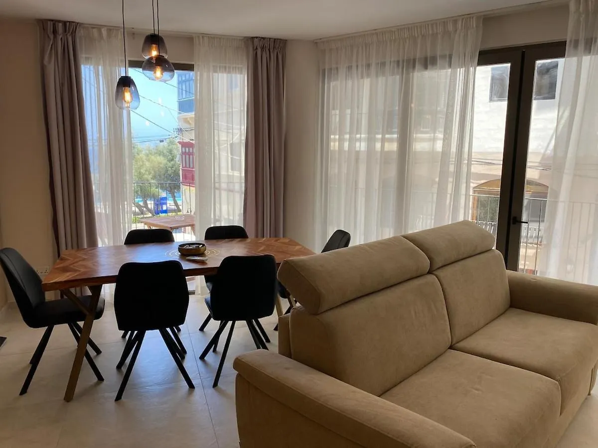 Sliema - Luxury 2Bedrooms Apartment Near The Sea! 0*,  Malta